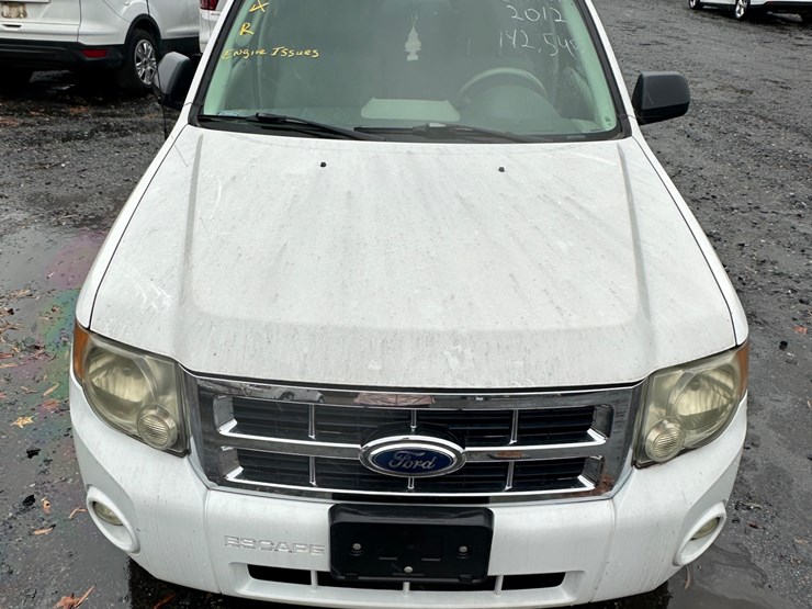 2012-ford-escape-xlt-image-3