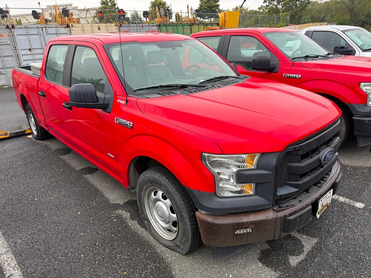 2017-ford-f150-xl-image-2