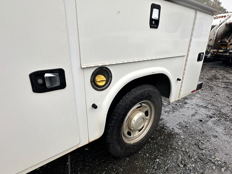 2016-ford-f250-xl-image-56