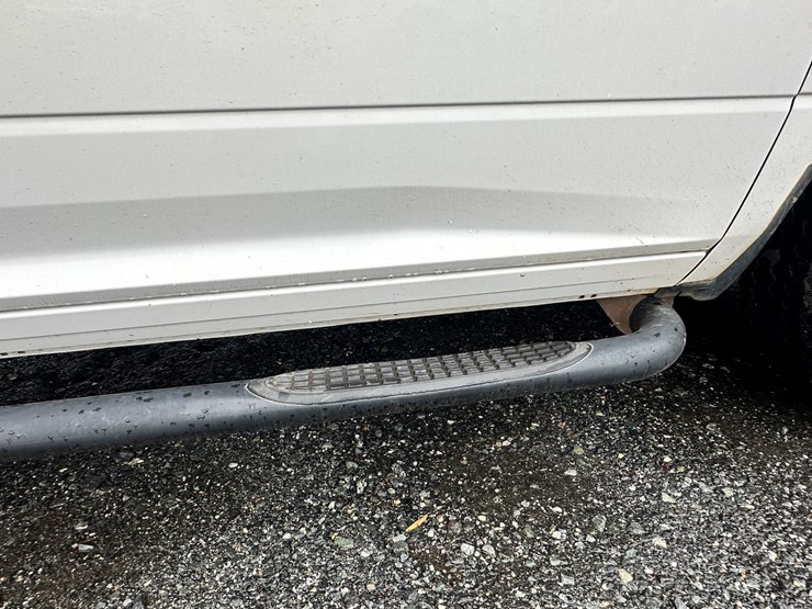 2013-dodge-ram-1500-image-23