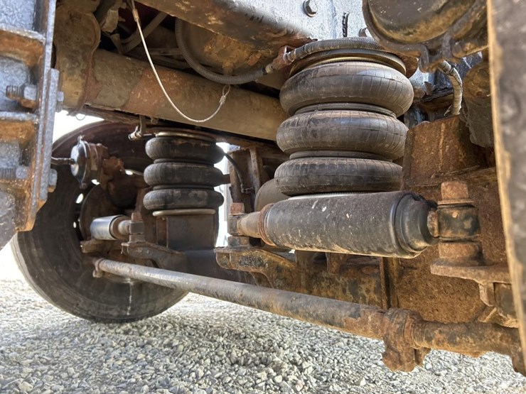 kenworth-t800-image-38