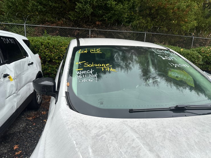 2017-ford-escape-image-5