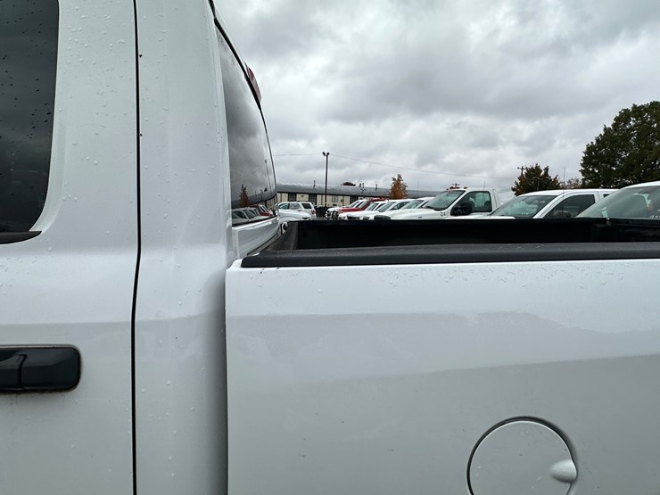 2013-dodge-ram-1500-image-55