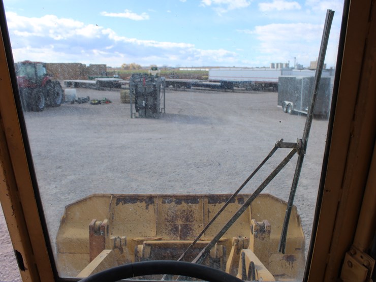 caterpillar-930-image-77