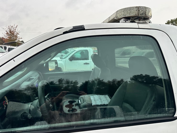 2015-dodge-ram-1500-image-32