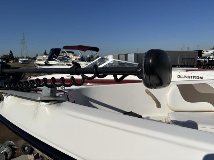 2006-unknown-trailer-image-22