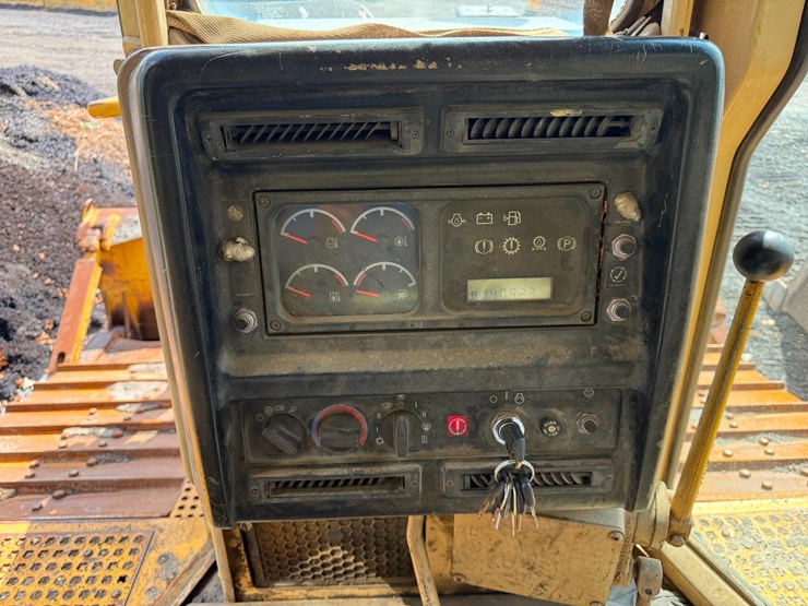 caterpillar-d6r-lgp-image-16