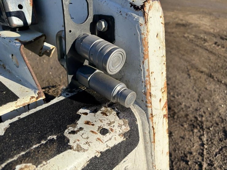 2020-bobcat-s70-image-13