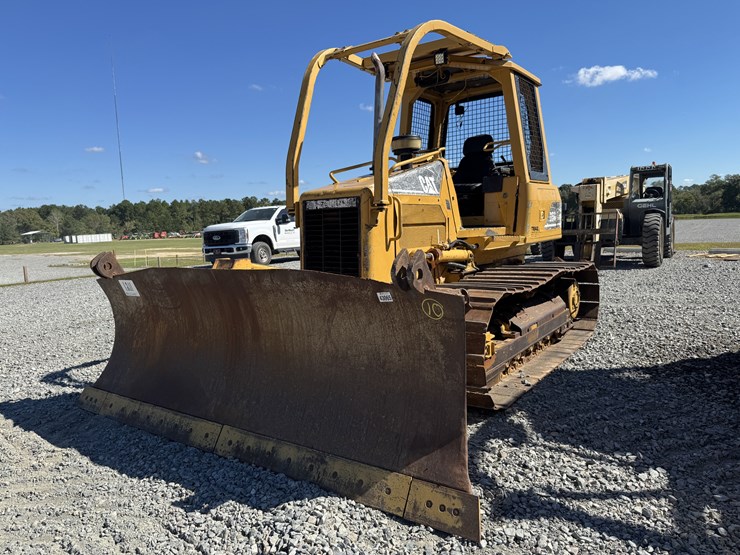 caterpillar-d5g-lgp-image-1