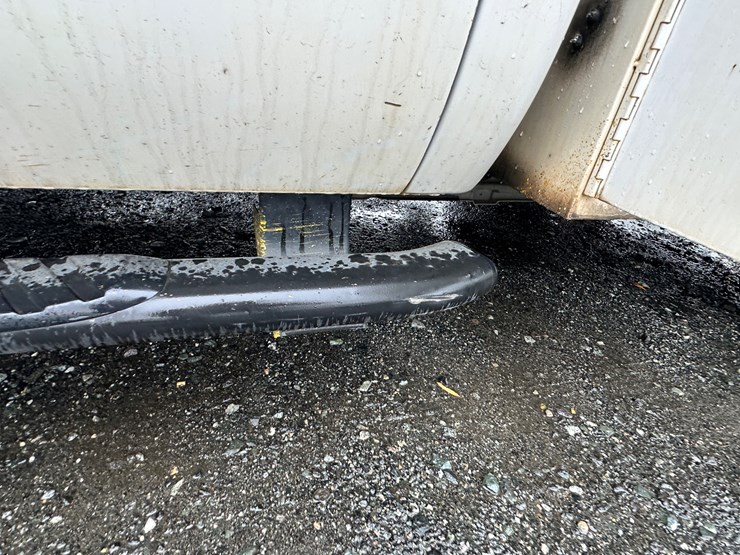 2012-ford-f250-xl-image-59