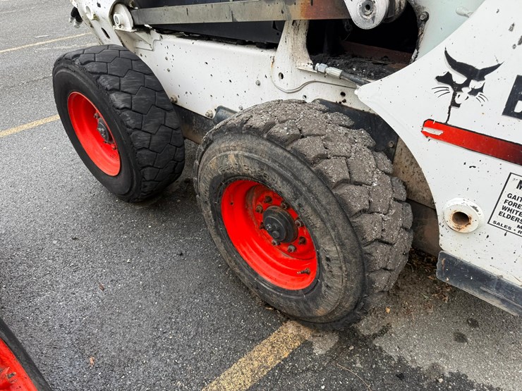 2016-bobcat-s650-image-14