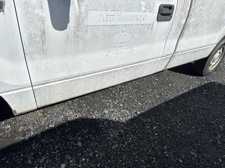 2011-ford-f150-xl-image-39