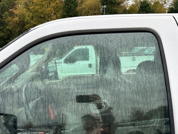 2008-ford-f250-xl-image-49