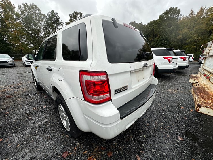 2008-ford-escape-hybrid-image-13
