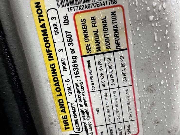 2012-ford-f250-xl-image-81