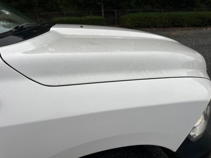 2015-dodge-ram-1500-image-18