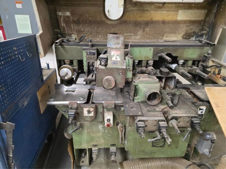 #2777-•-1999-weinig-profimat-22n-moulder-image-9