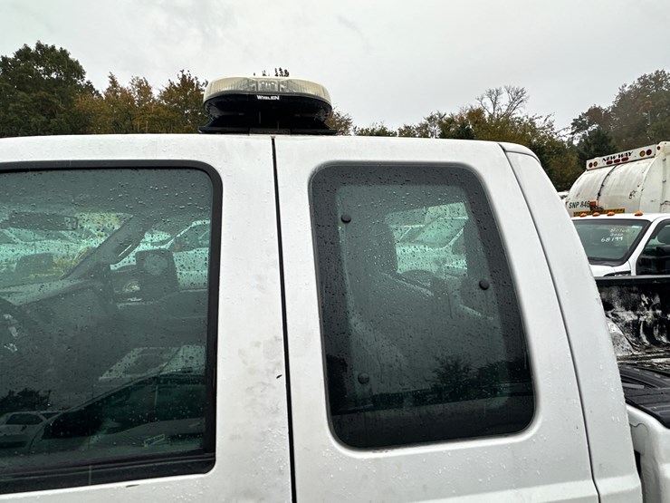 2012-ford-f250-xl-image-56