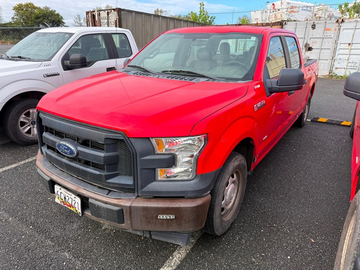 2017-ford-f150-xl-image-1