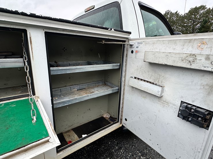 2012-ford-f250-xl-image-13