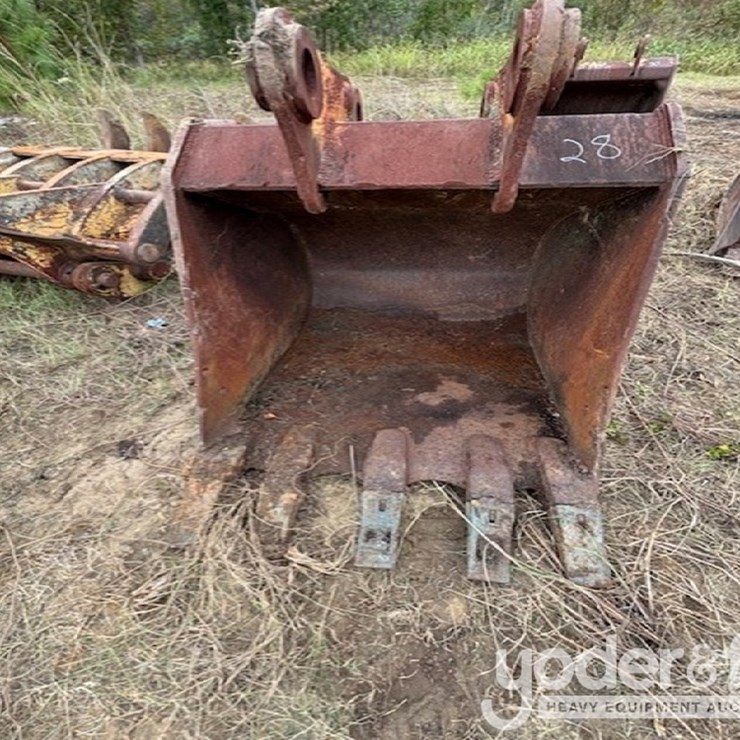 48" CP Bucket 3 1/2" Pin to suit John Deere 200C Excavator