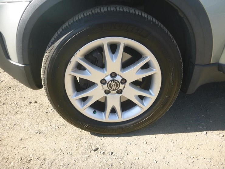 2005-volvo-xc90-image-15