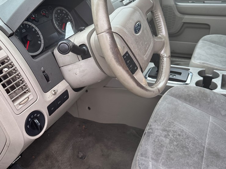 2012-ford-escape-xlt-image-20