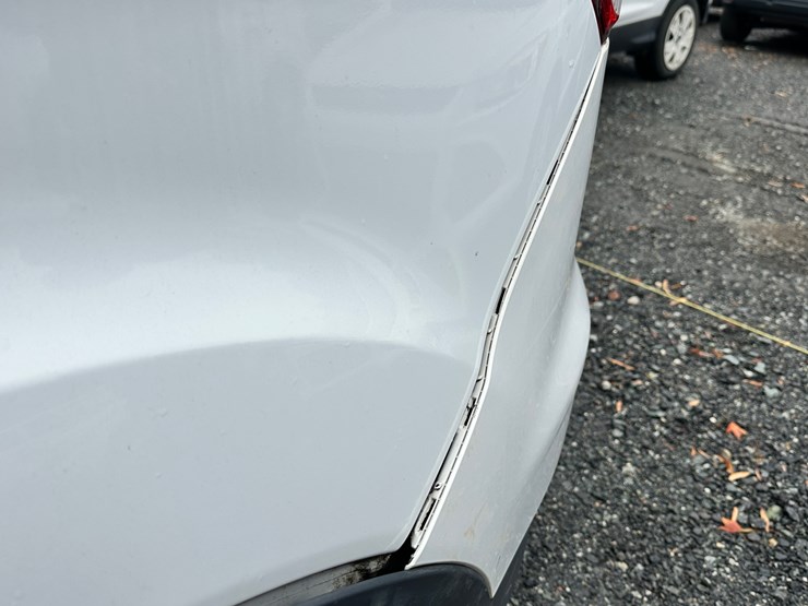 2016-ford-escape-image-50