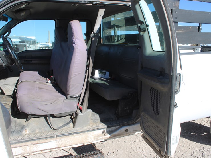 2001-ford-f350-image-13