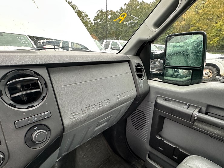 2012-ford-f250-xl-image-85