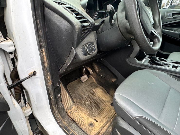 2017-ford-escape-image-69