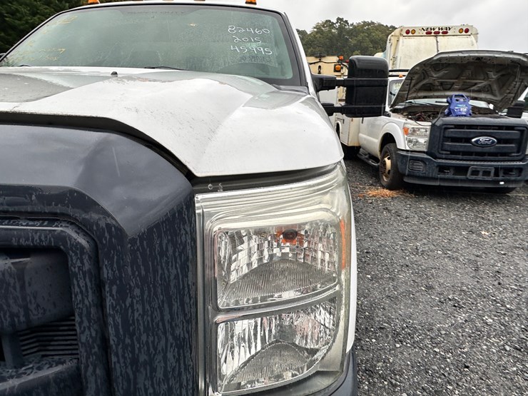 2015-ford-f350-image-40