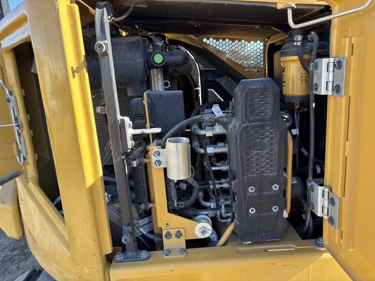 2021-caterpillar-308-cr-image-44