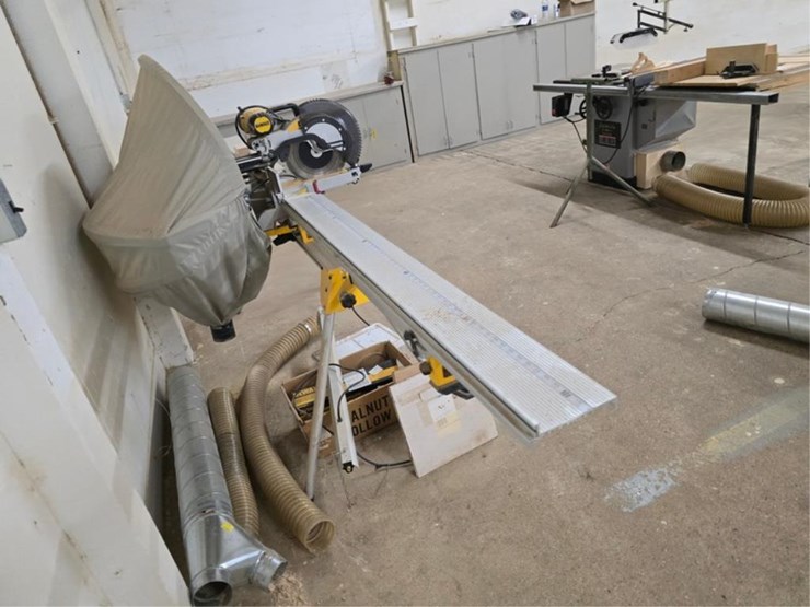 #2729-•-dewalt-dws780-compound-miter-saw-image-10