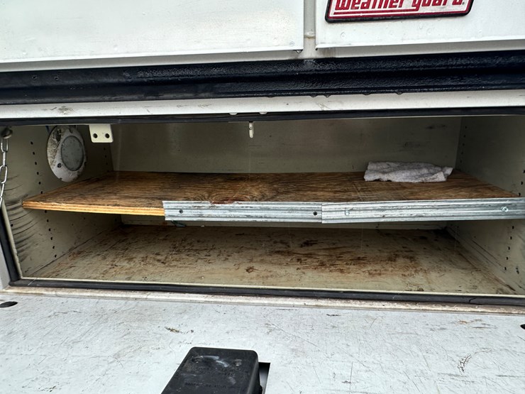 2015-ford-f350-xl-image-57