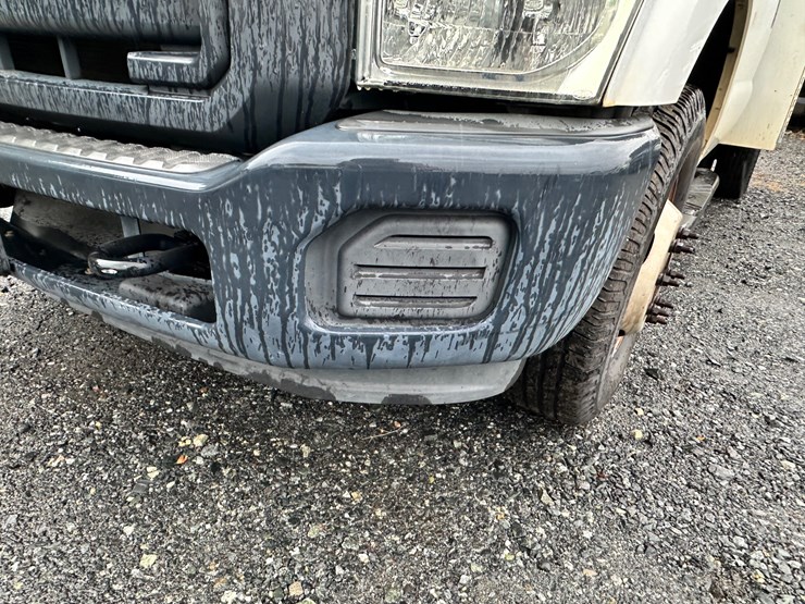 2015-ford-f350-image-39