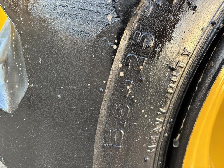 1999-jcb-930-image-17