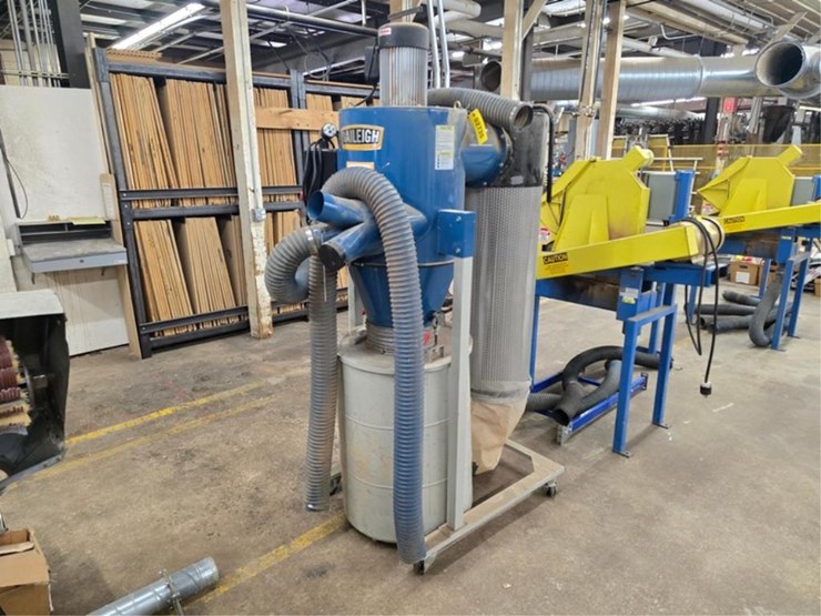 #2735-•-2016-baileigh-industrial-dc-2100c-dust-collector-image-1