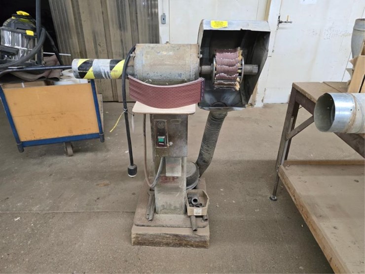 #2712-•-g&p-machinery-epn-1800-flap-sander-image-7