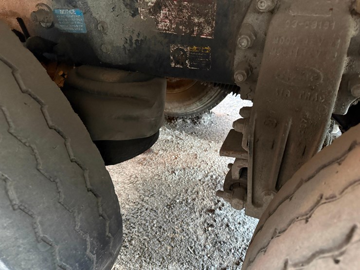 2003-peterbilt-378-image-6