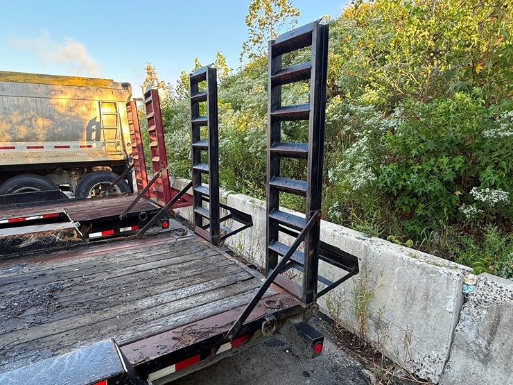 2011-towmaster-t16d-image-5