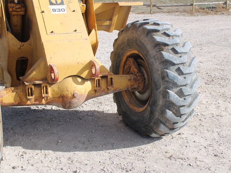 caterpillar-930-image-90