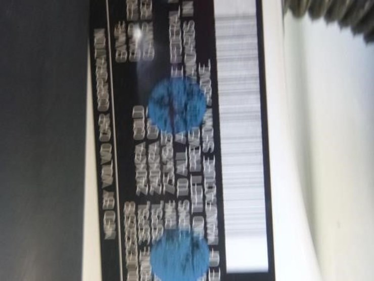 2014-volvo-xc60-image-16