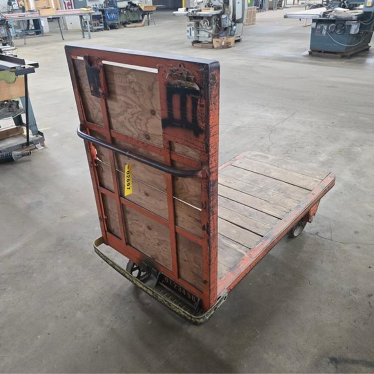 #2697 • Rolling Shop Cart