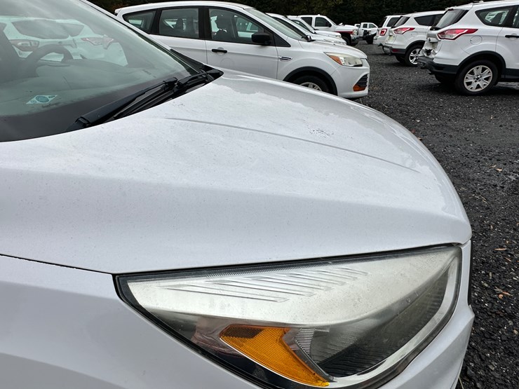 2017-ford-escape-image-27