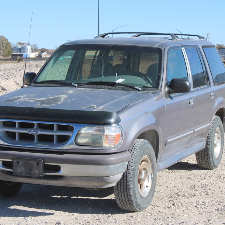 1996 FORD EXPLORER XLT