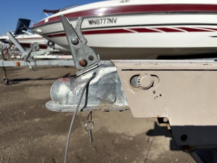 2006-unknown-trailer-image-50