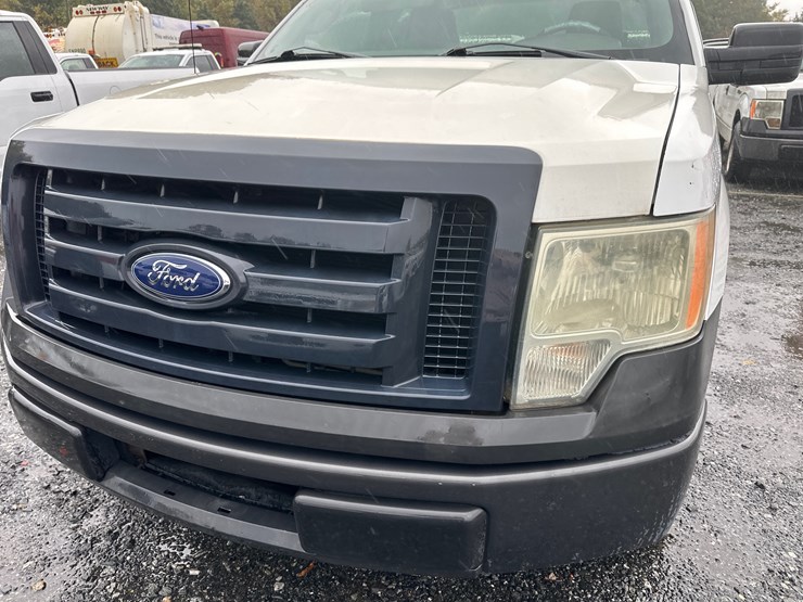 2009-ford-f150-image-16