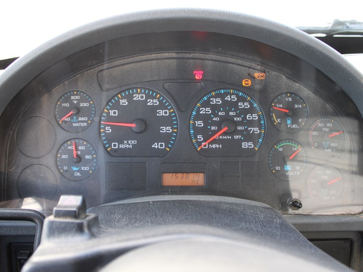 2004-international-durastar-4300-image-49