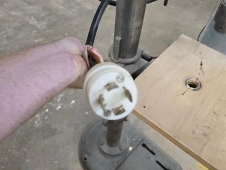 #2703-•-delta-edge-sander-drill-press-image-11